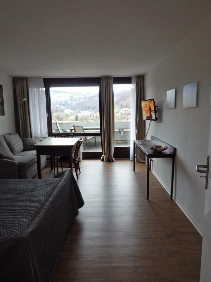 Free Apartment - Schoenblick Bad Urach Exterior foto
